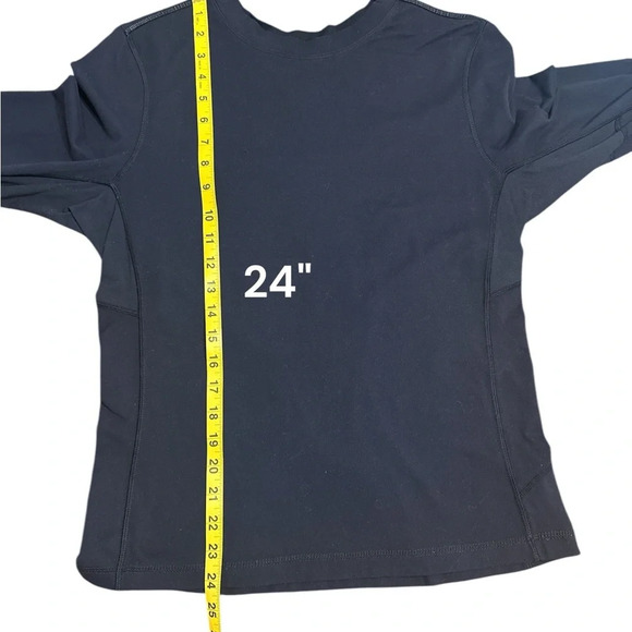 Lululemon long Sleeve
Black M - Picture 8 of 12